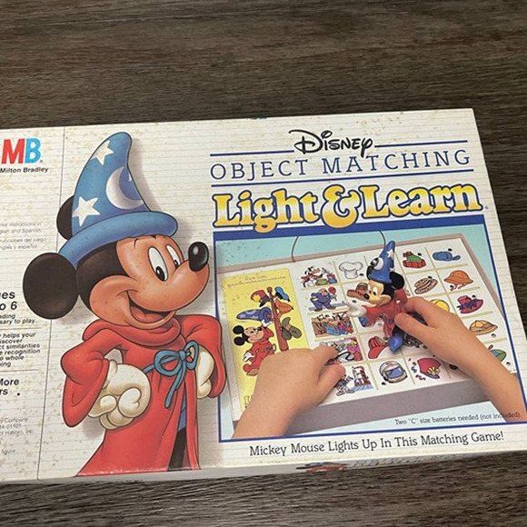 MB Disney Mickey Mouse Object Matching Light and Learn Vintage 1989 - Picture 1 of 8